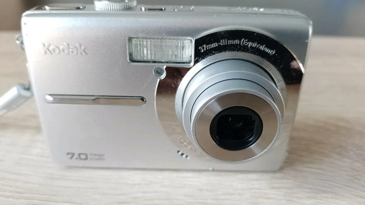 Kodak Easyshare Camera - Image 1