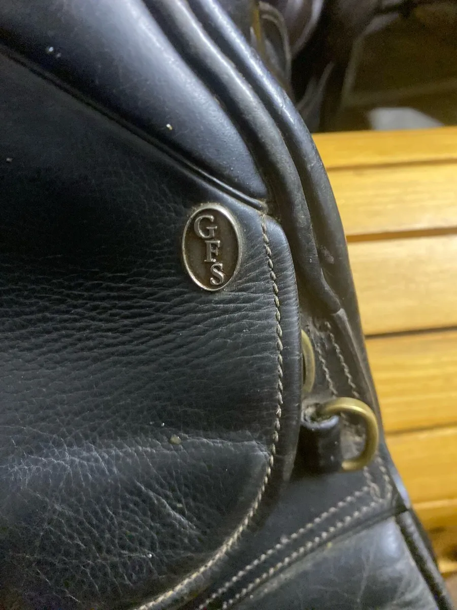 GFS BLACK LEATHER SADDLE 18” medium wide - Image 4
