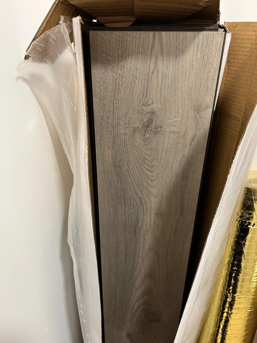 Laminate Flooring - Image 4