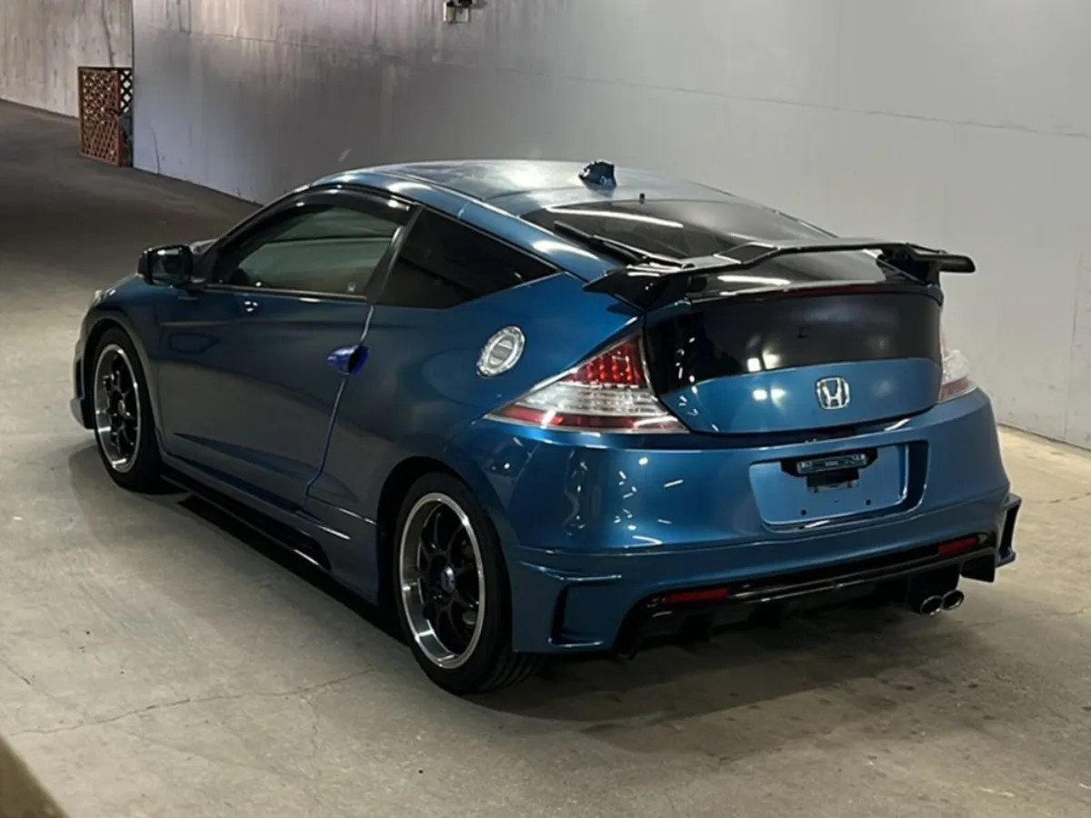 2011 Honda CRZ 1.5 Hybrid Auto LOW KMS - Image 2
