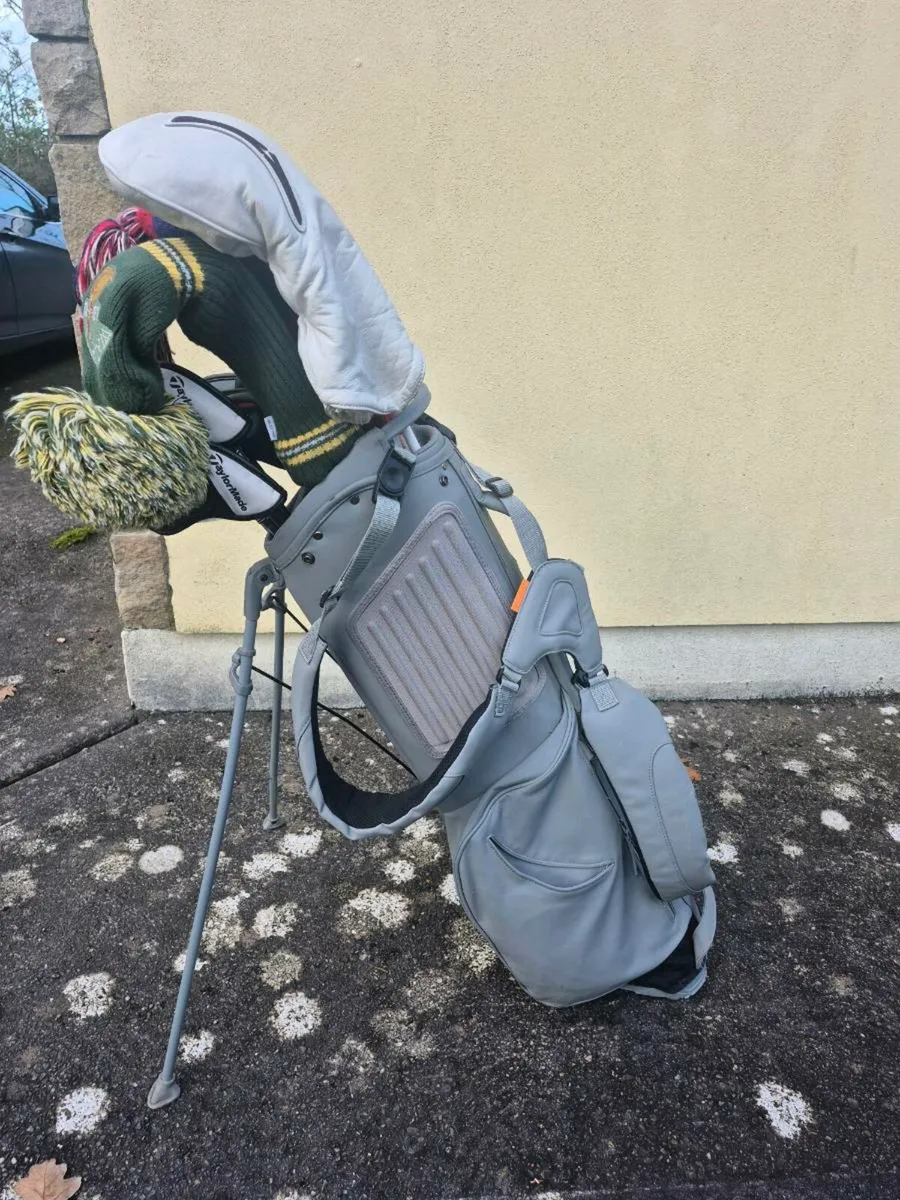 Stitch Golf carry bag - Image 2