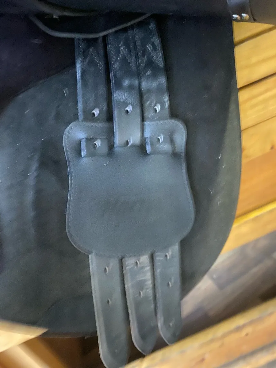 Wintec pro jump saddle adjustable 17-175 - Image 3