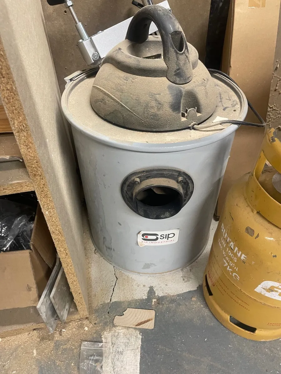 Sip dust extraction Hoover