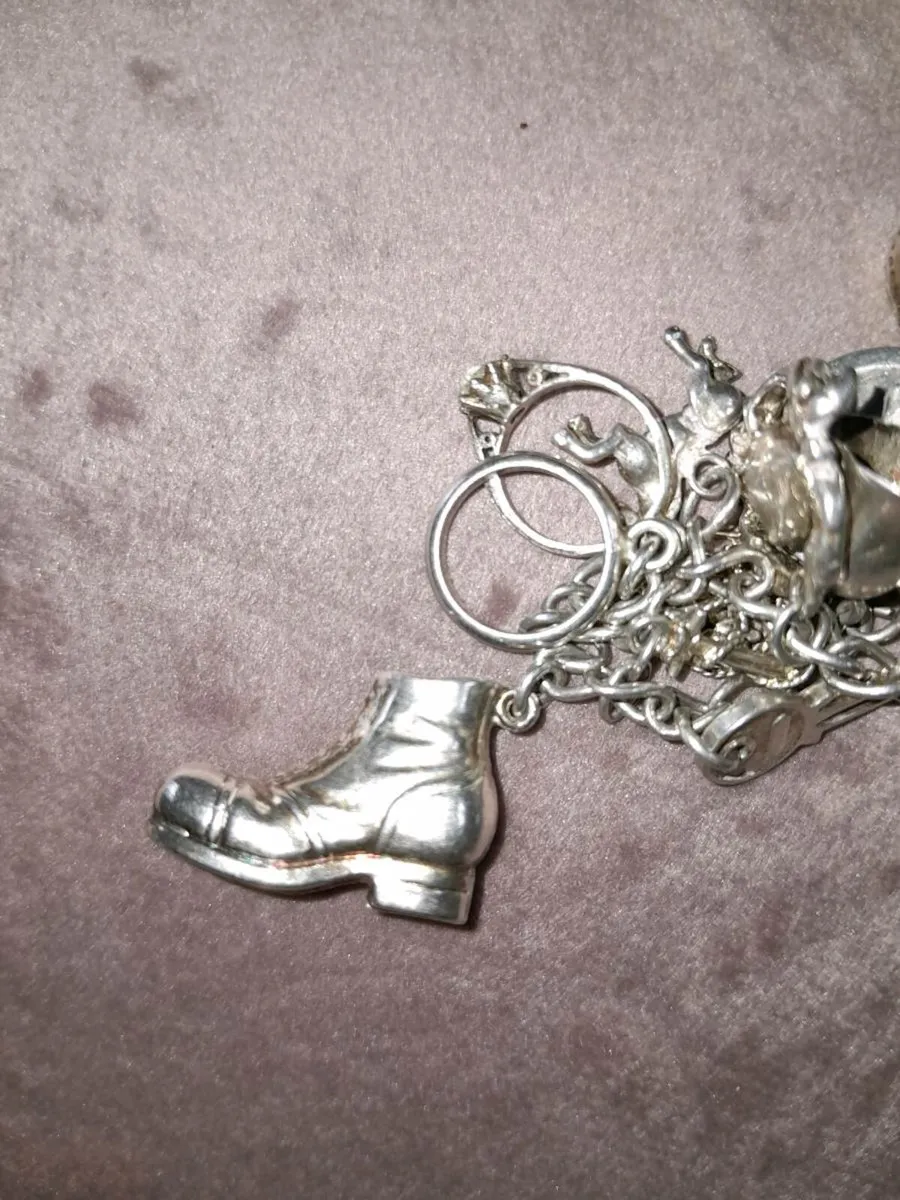 Vintage silver charm bracelet - Image 4