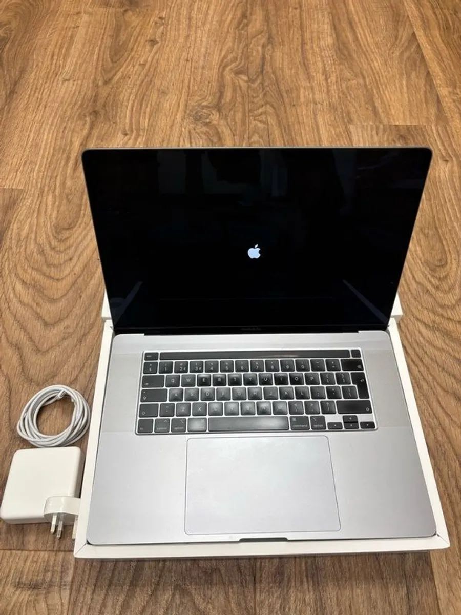 MacBook Pro 16-inch - Image 3