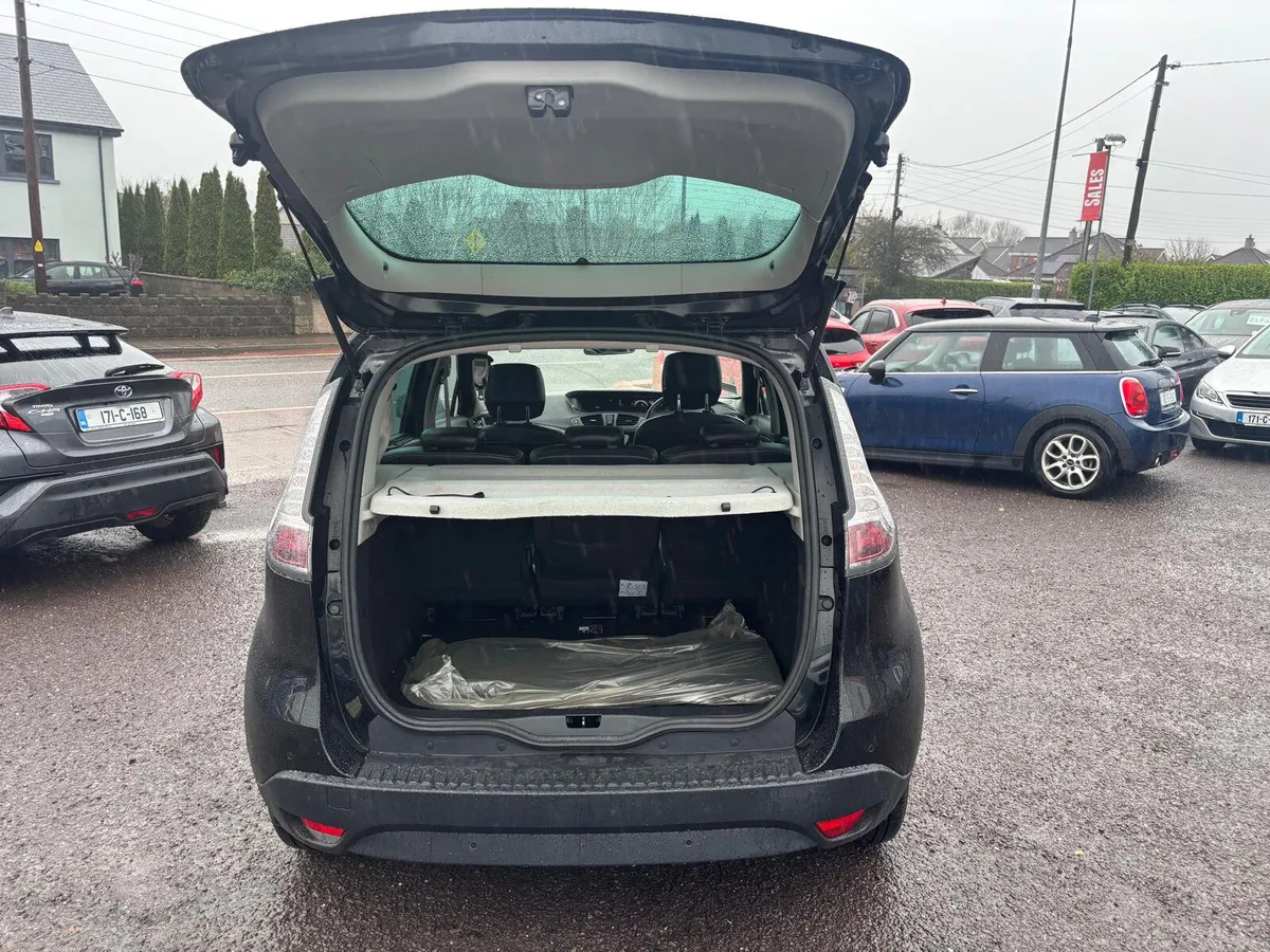 Renault Scenic 2016  DIESEL  LOW  MILEAGE - Image 4