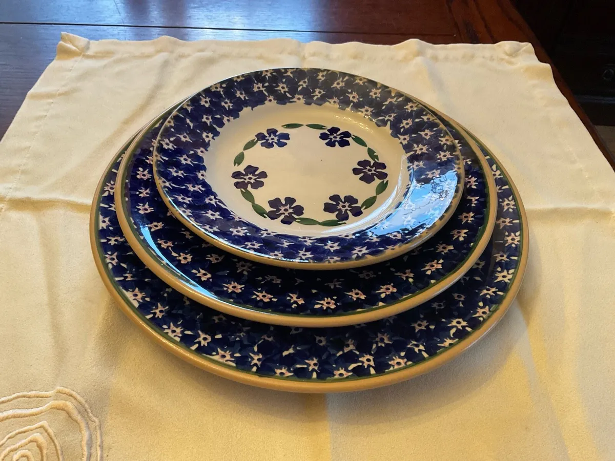 Nicholas Mosse dinner trio in blue lawn - Image 1