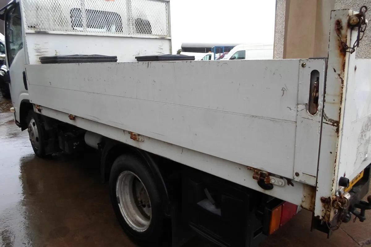 Isuzu 3.5 TON TIPPER - Image 3