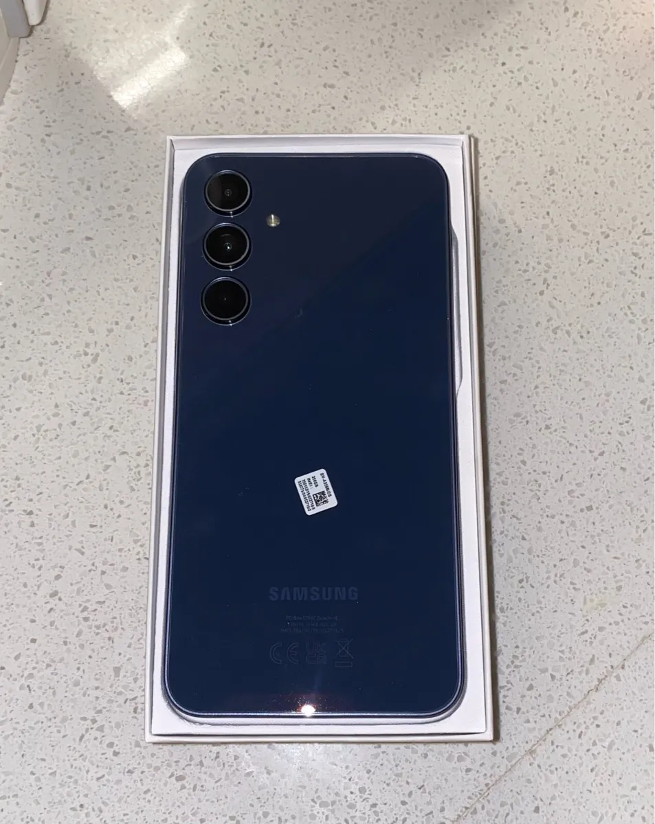 Samsung A35 5G 256GB - Image 1
