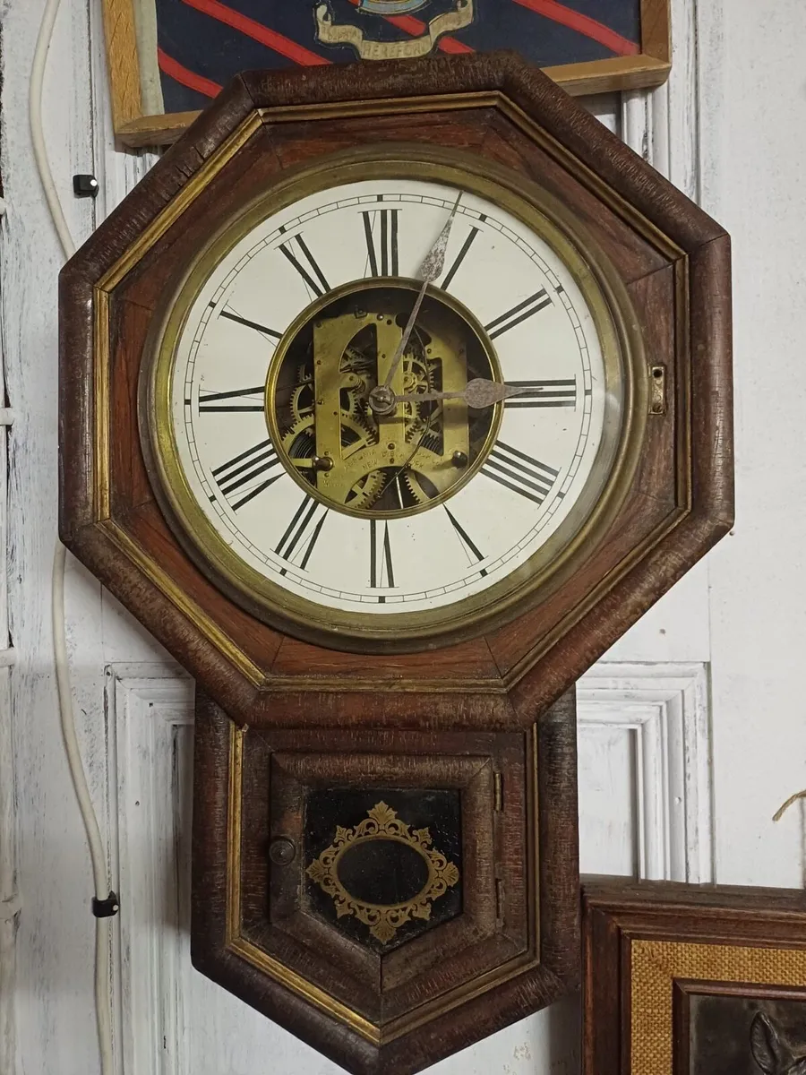 Antiques and vintage shop - Image 2