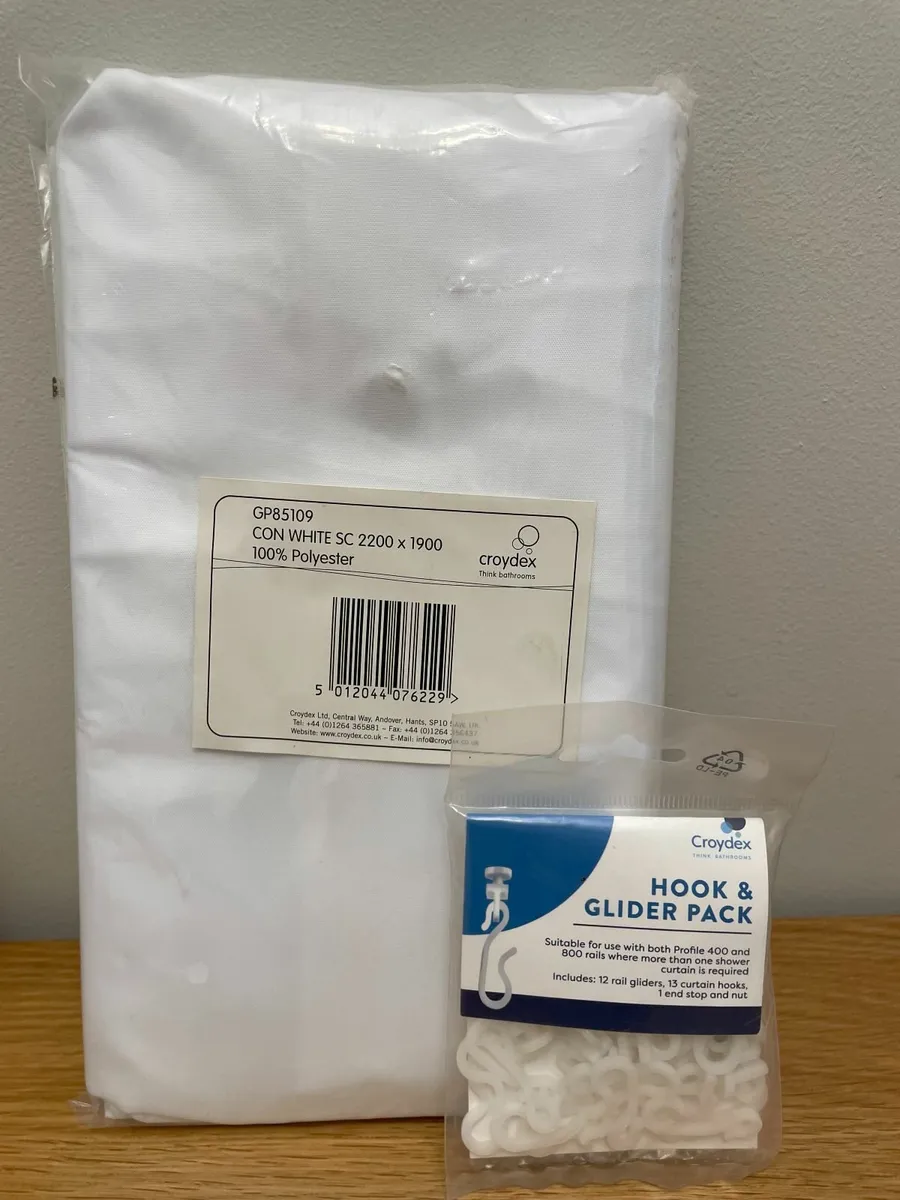 NEW Croydex Large White Shower Curtain incl hooks - Image 1