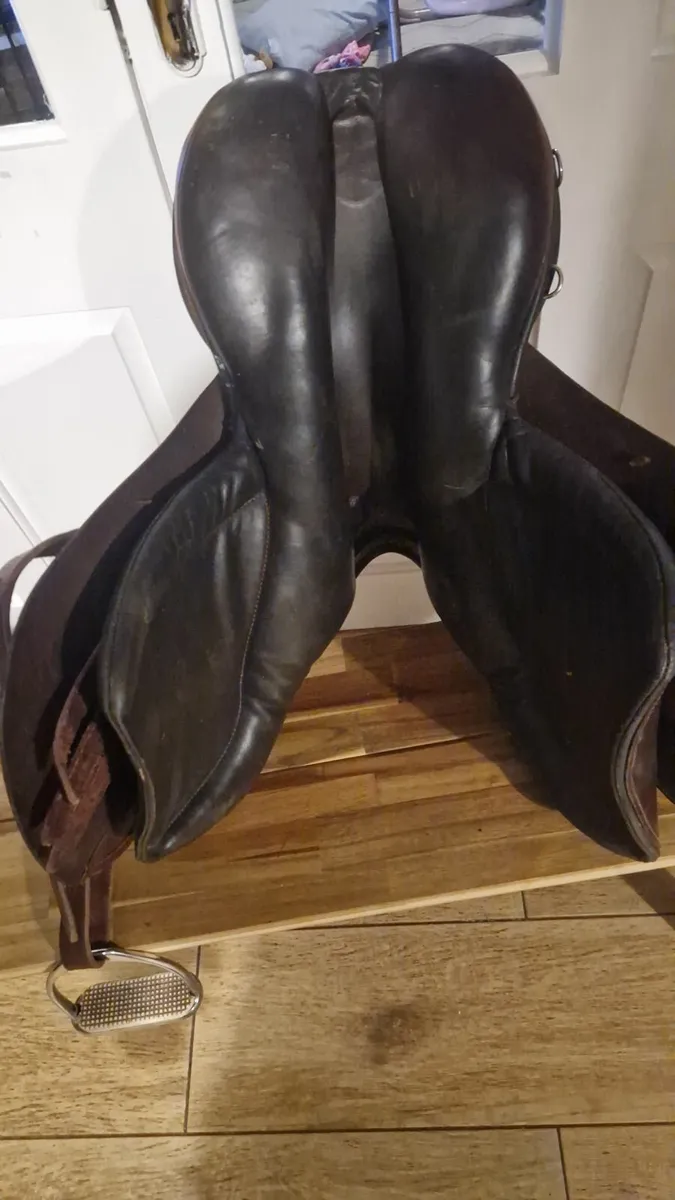 Saddle - Image 3