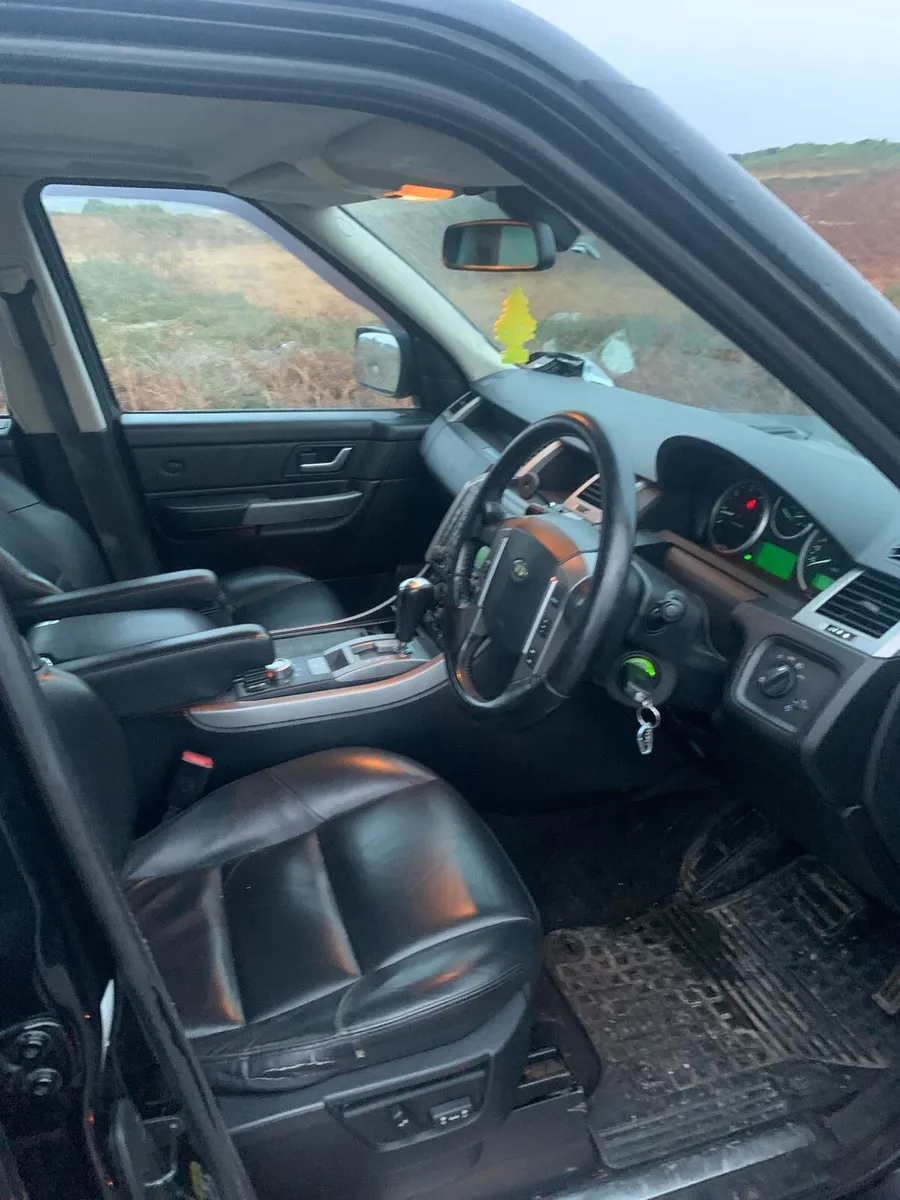 Range Rover sport - Image 3