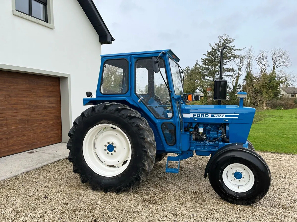 Ford 4600 - Image 1