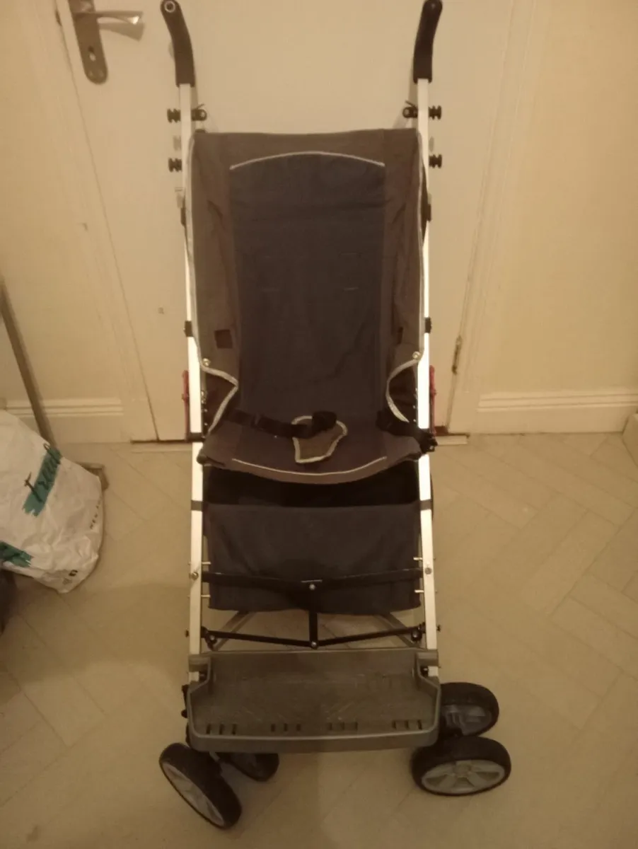 Budget Elise Excel Pushchair - Image 1