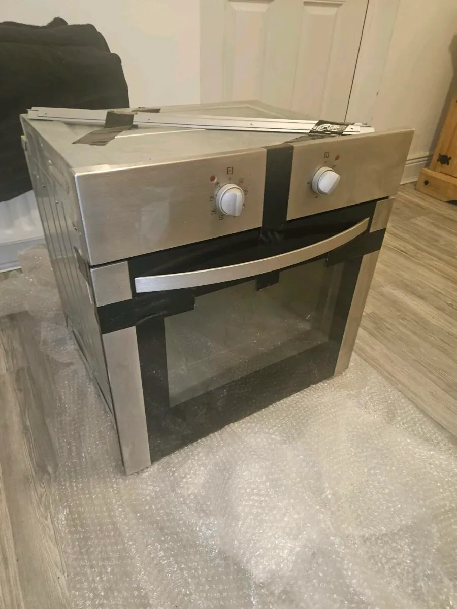 Free Oven- Finlux BIC60SS - Image 1