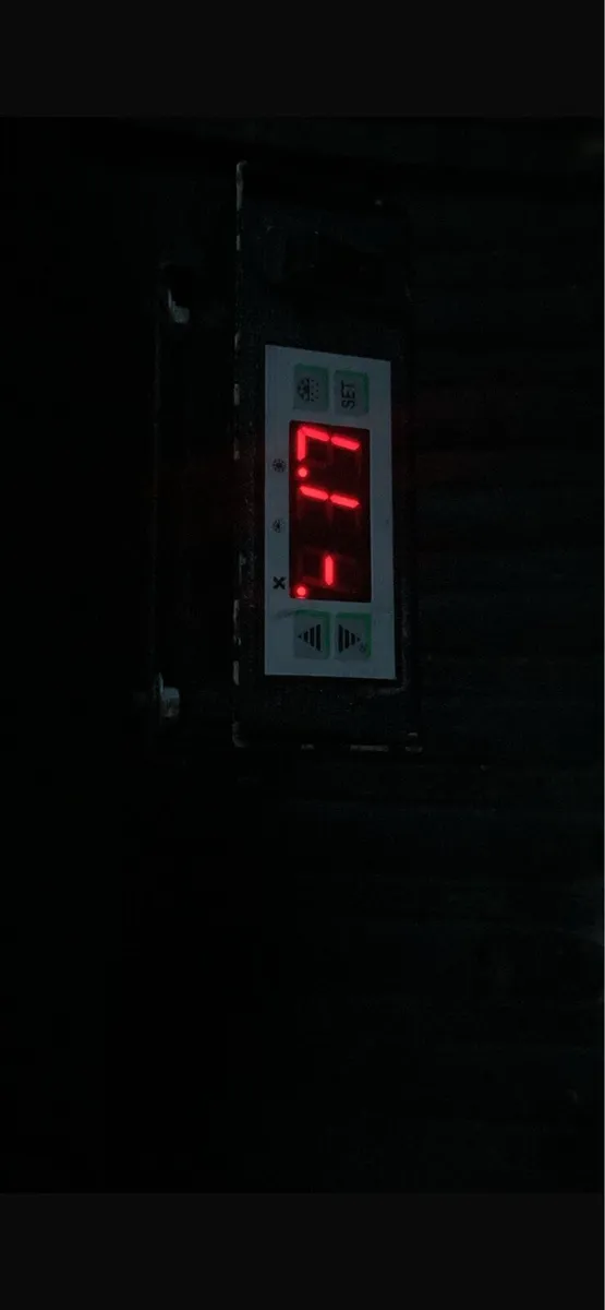 Renault Master Twin wheel freezer/ Fridge - Image 4