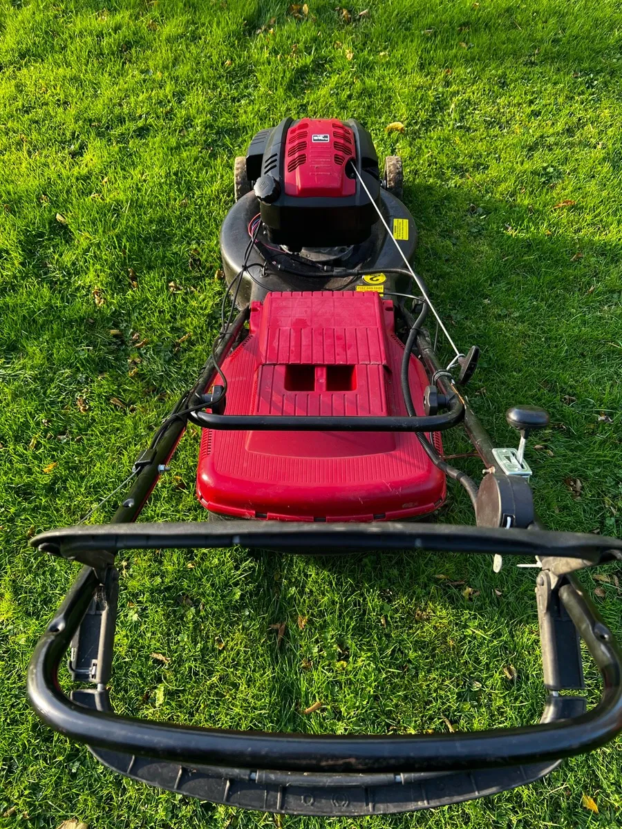 Mountfield Self Drive Lawn mower - Image 4