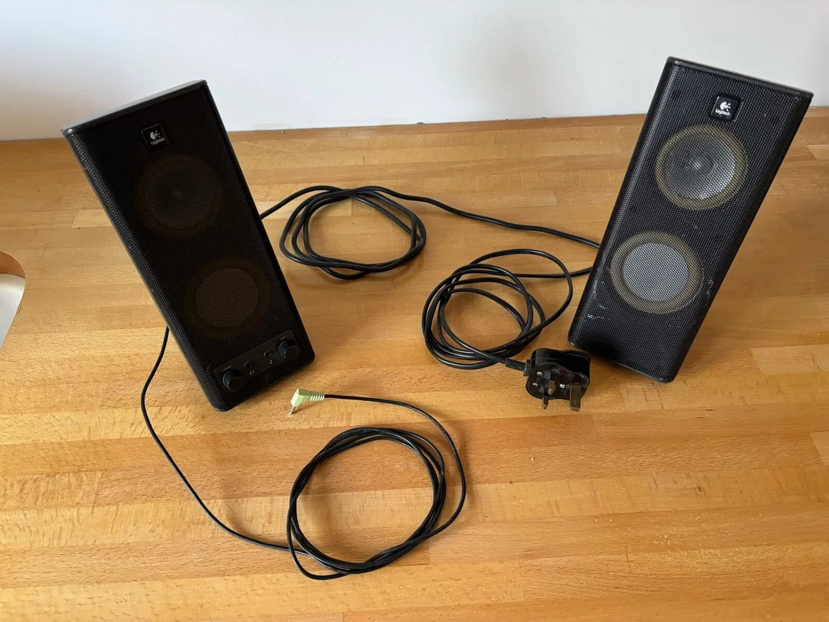 Computer Speakers - Image 1