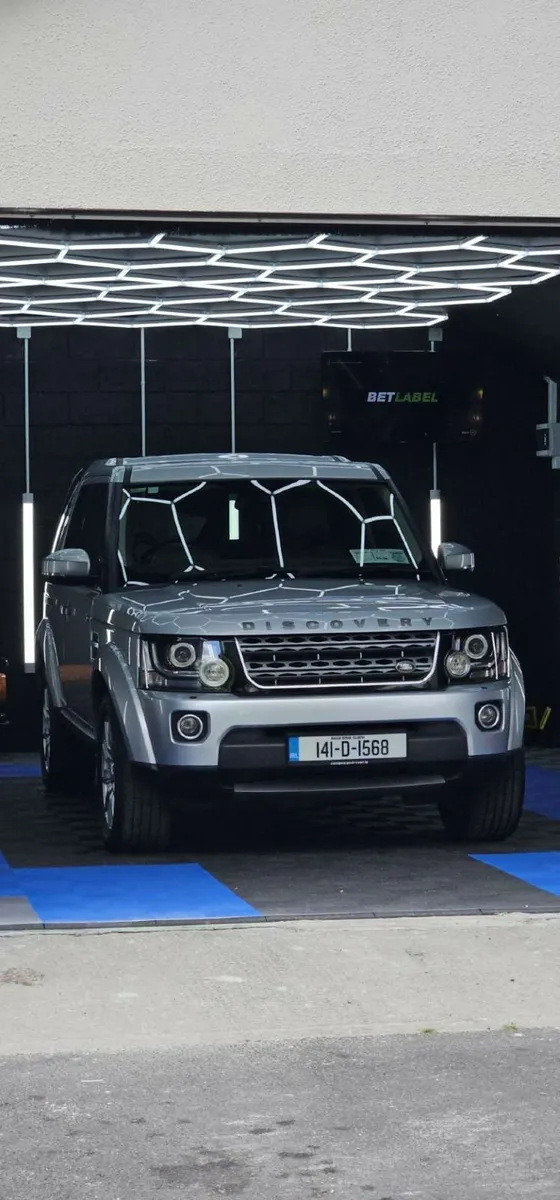 Land Rover Discovery - Image 3