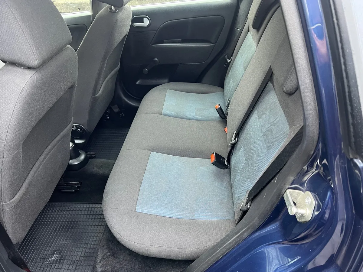 Ford Fiesta 2006 - Image 3