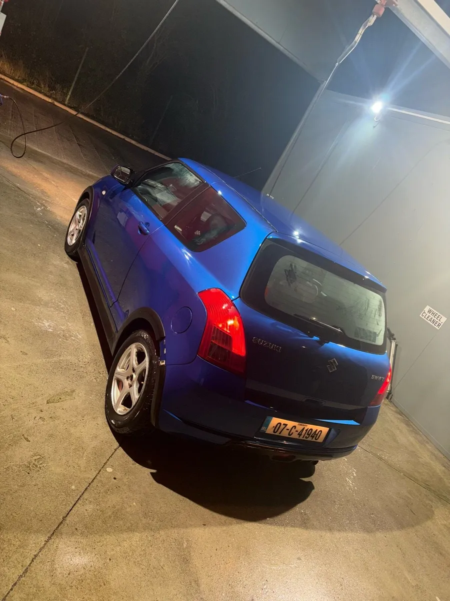 Suzuki Swift - Image 3