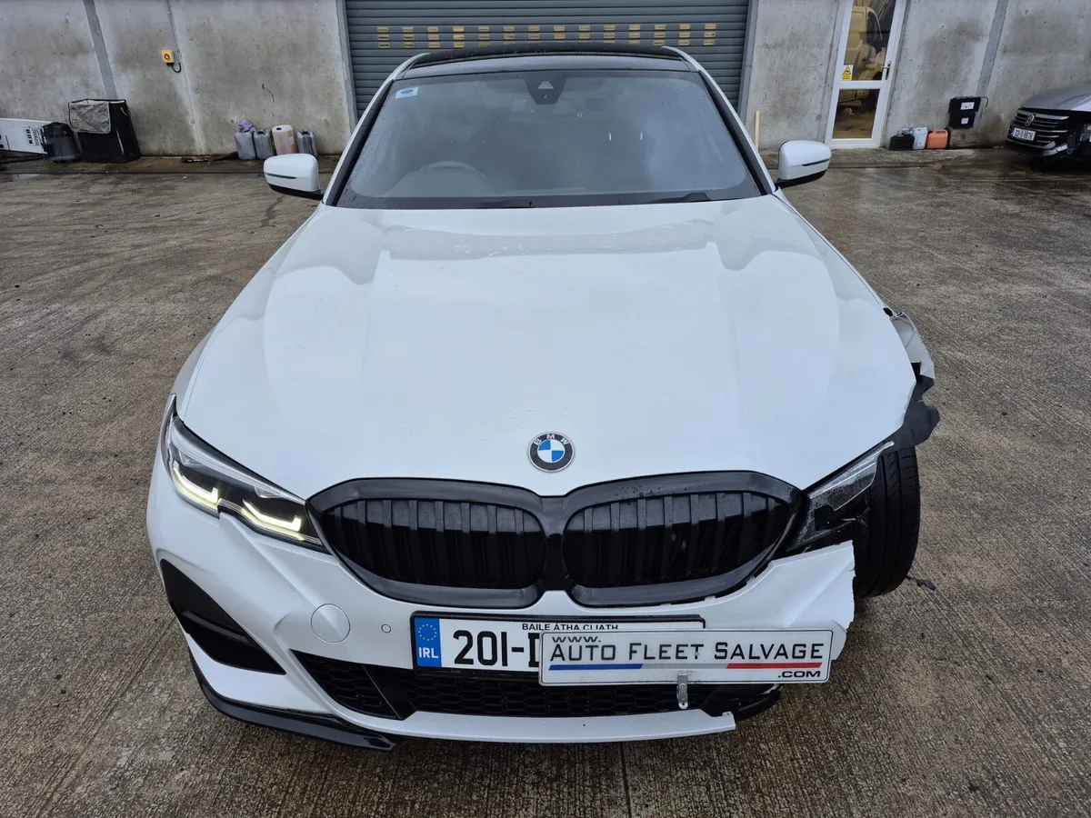 201 BMW 330E M-SPORT PLUG-IN HYBRID - Image 2