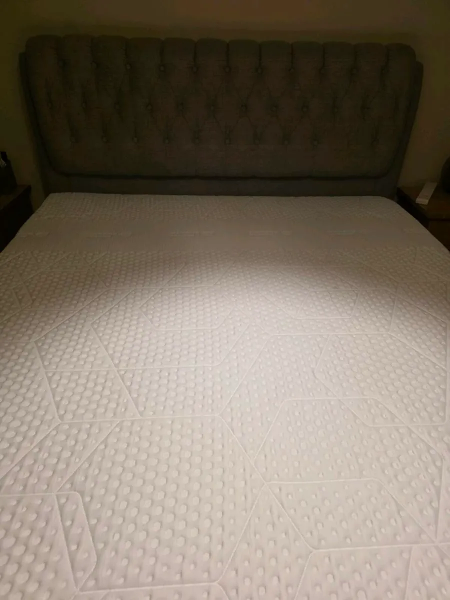 Superking bed for sale - Image 4