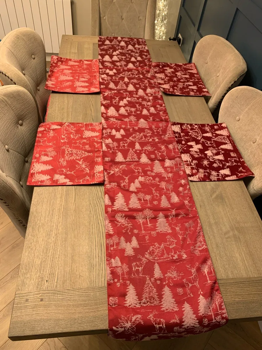 Christmas table runner - Image 2