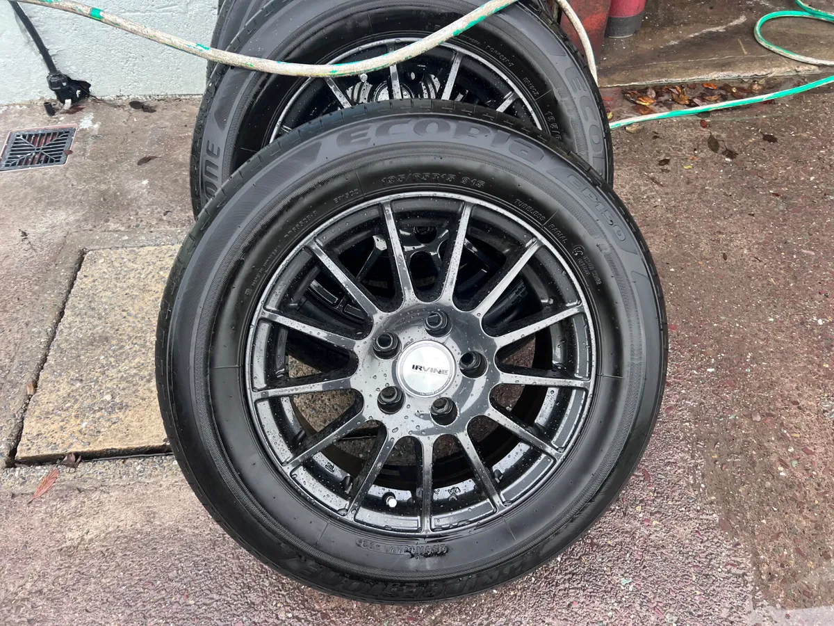 R15 VW ALLOYS AND TYRES - Image 1