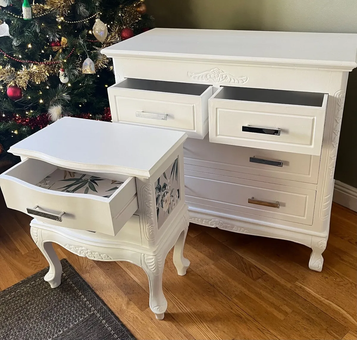 Bedroom furniture - Image 4