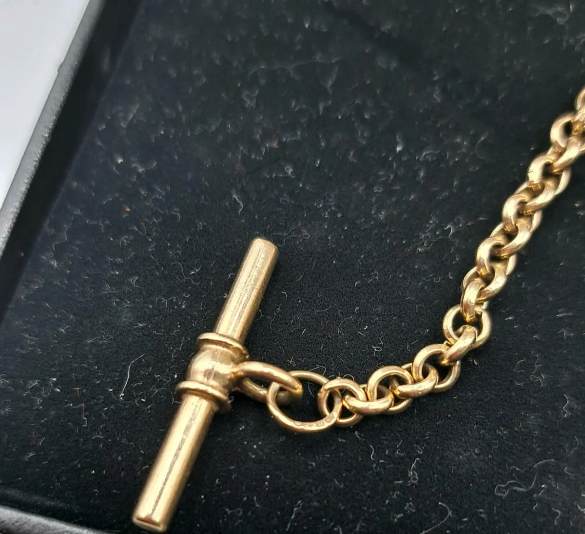 Vintage 9ct yellow gold T-bar bracelet - Image 3