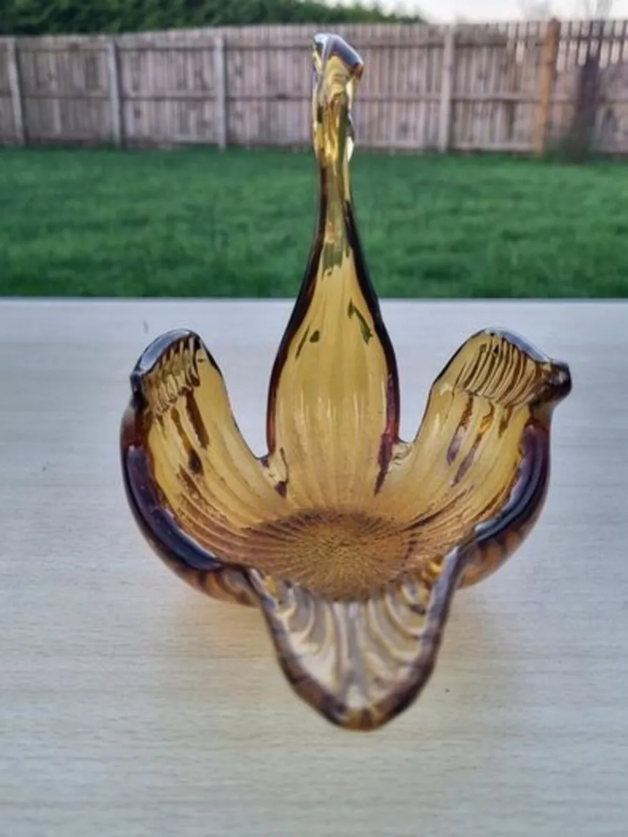 Vintage Amber Hand Blown Glass Swan  Dish - Image 2
