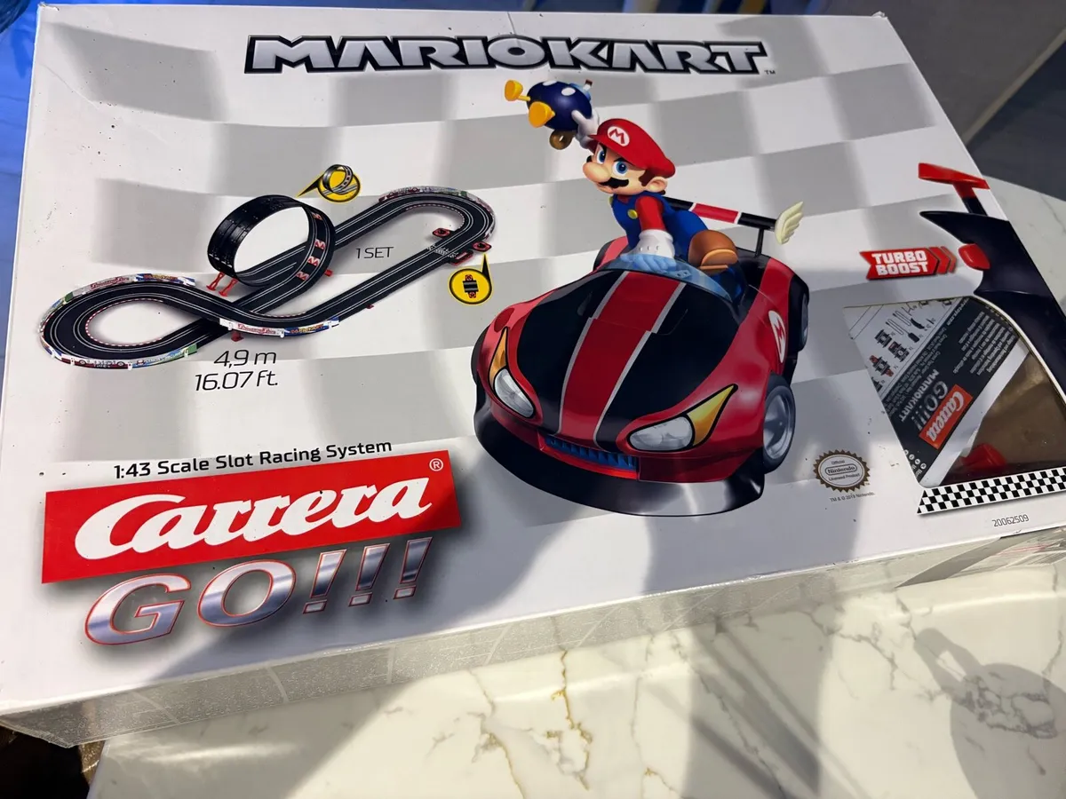 Mario Kart Carerra Go race track - Image 2