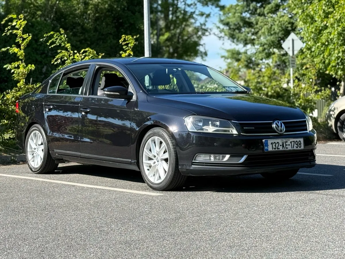 Volkswagen Passat 1.6 Diesel 2013 - Image 1