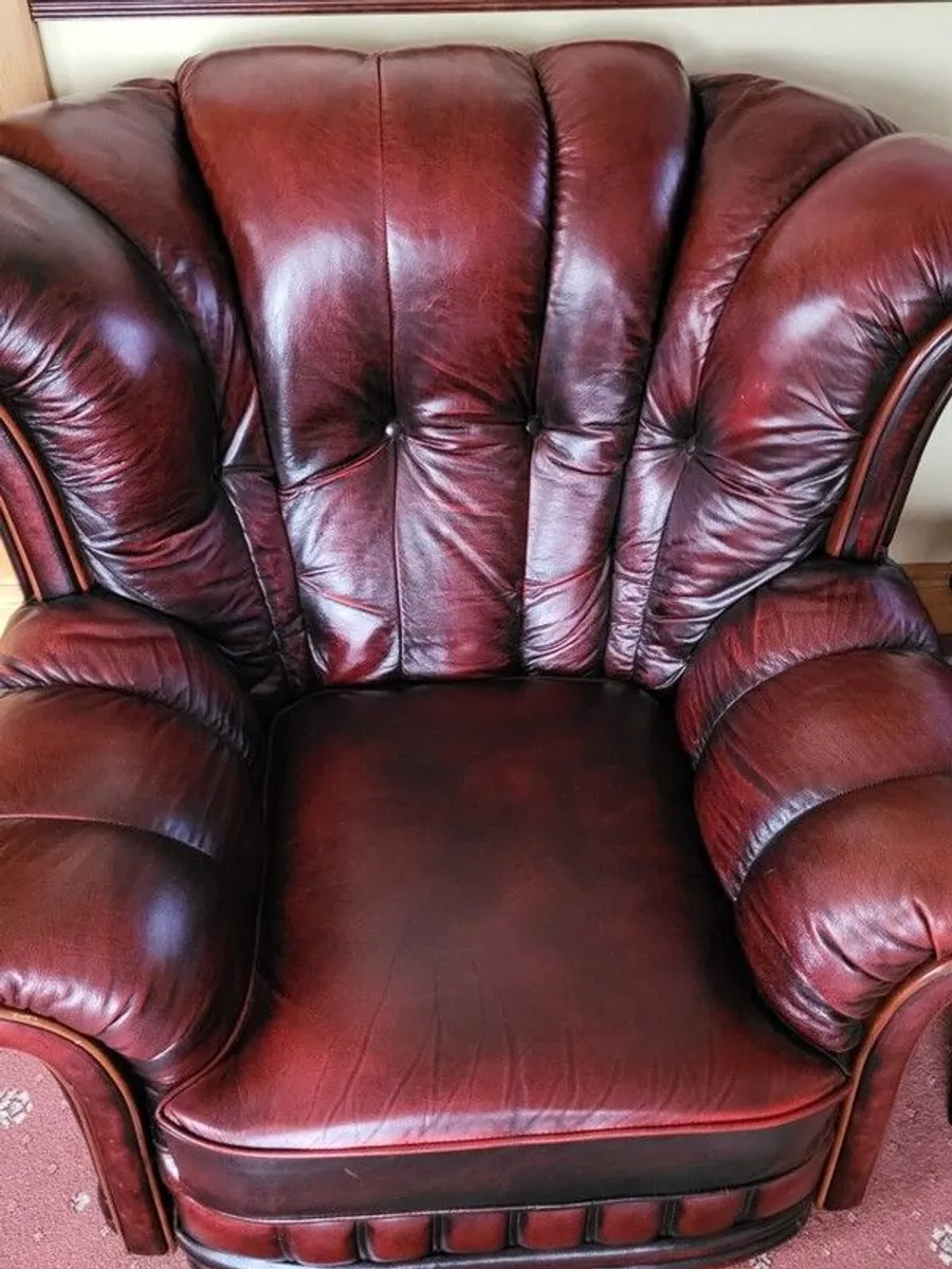 Leather sitting room suite - Image 1