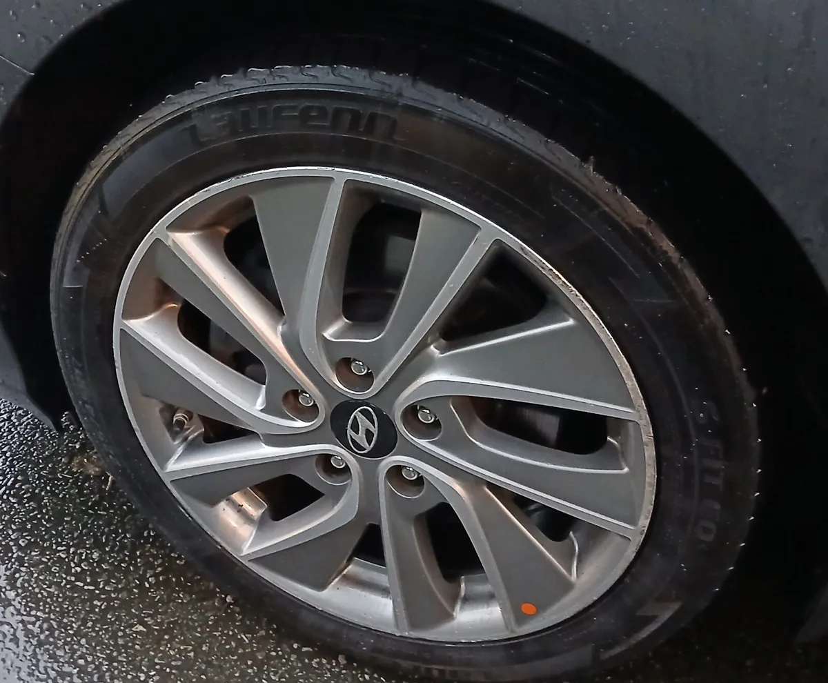 Hyundai i30 2018 1.0 FASTBACK *NEW NCT 2027* - Image 3