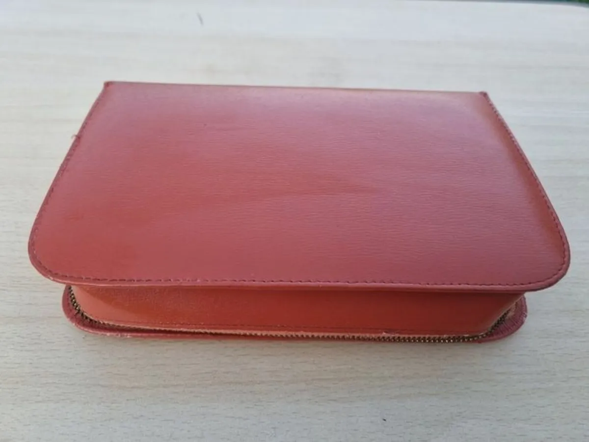 Mens Vintage Toiletry Bag - Image 4