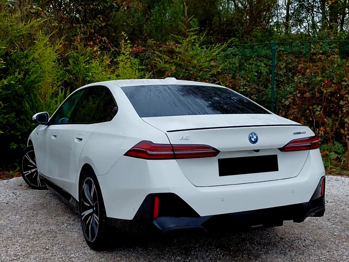 I5 M SPORT PRO ( HUGE SPEC ) - Image 3