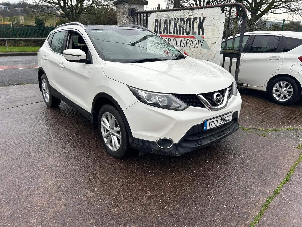 Nissan Qashqai AUTOMATIC  2017 - Image 1