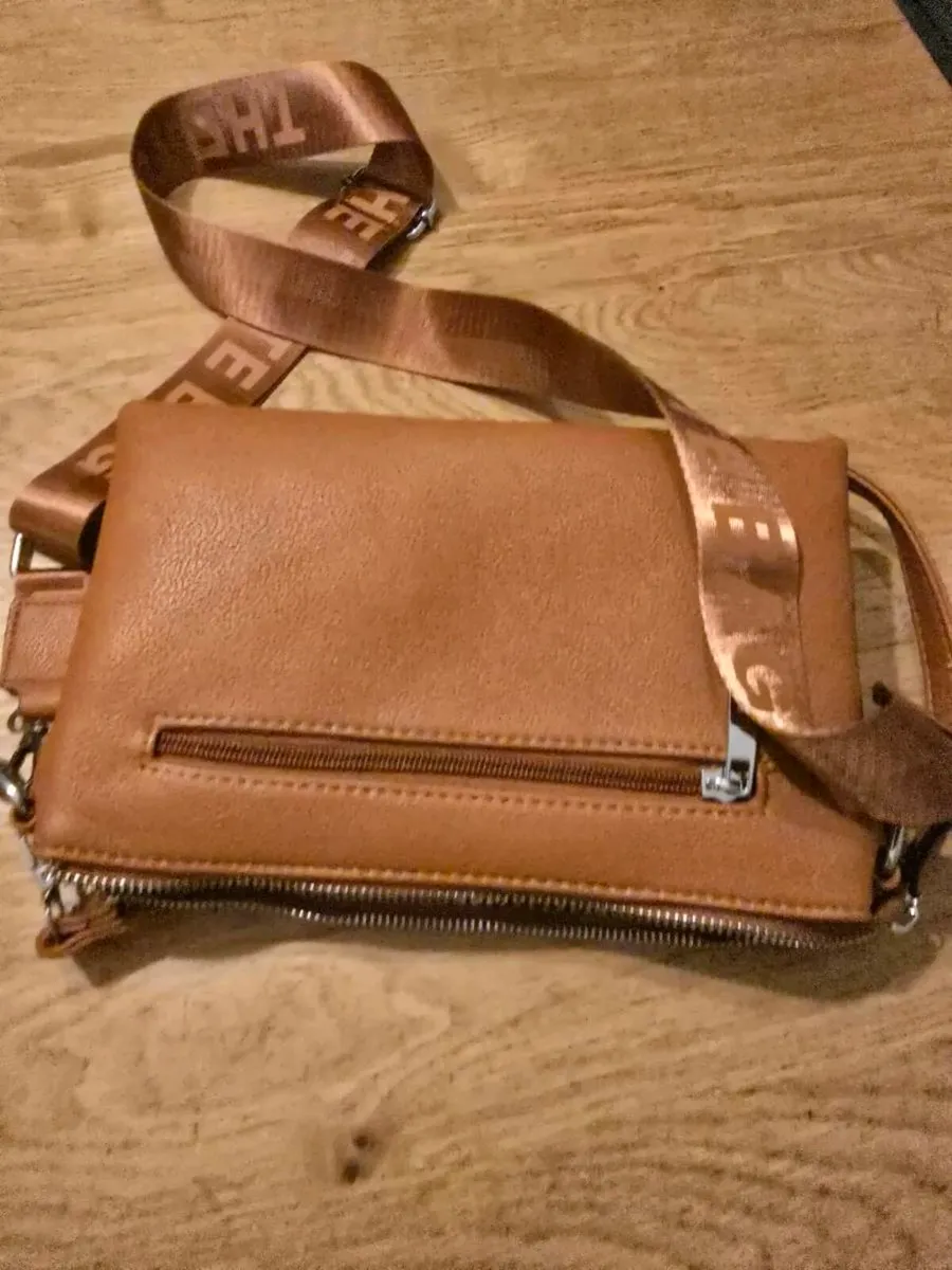 The tote bag - Image 2