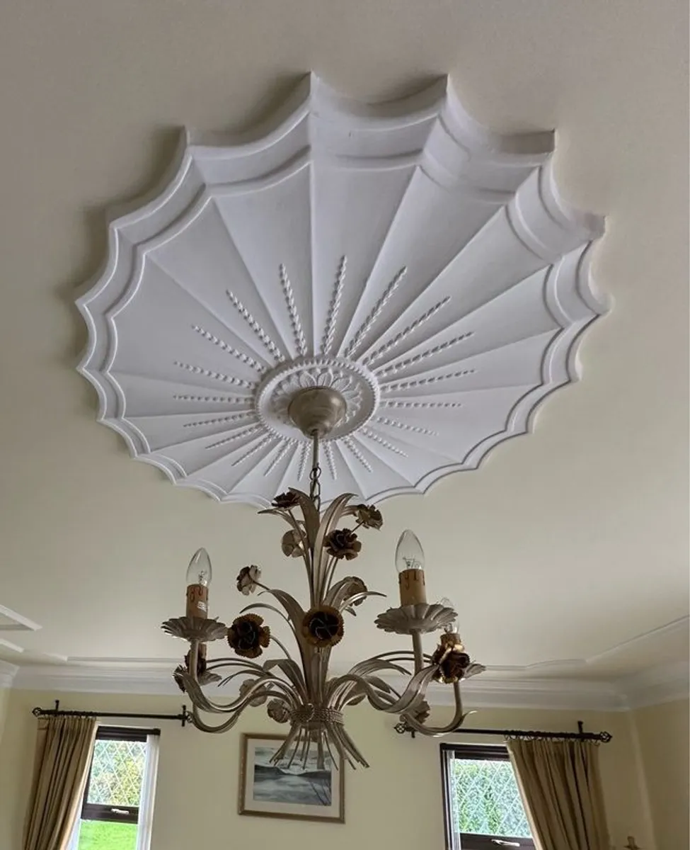 Ceiling and matching stand light - Image 1