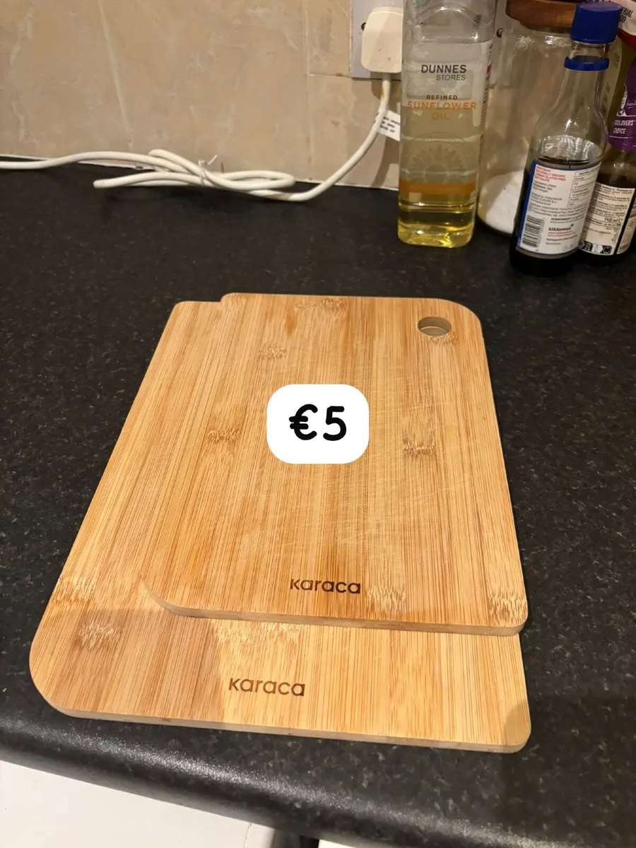 2 Bamboo Chopping board