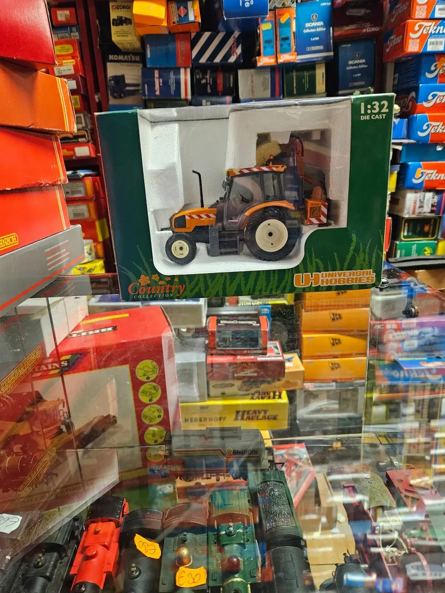 Britain's Universal Hobbies Ergos & Side Mower - Image 1