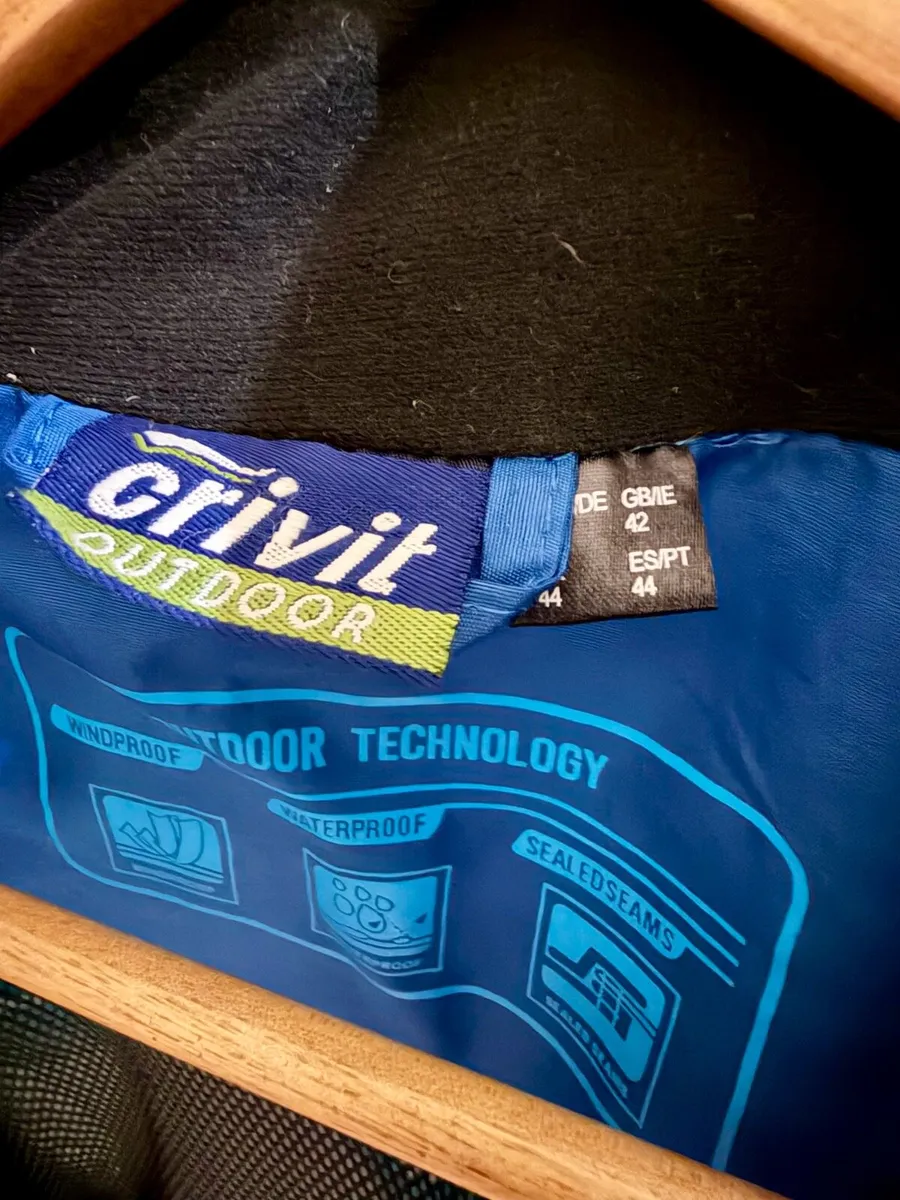 waterproof jacket - Image 3