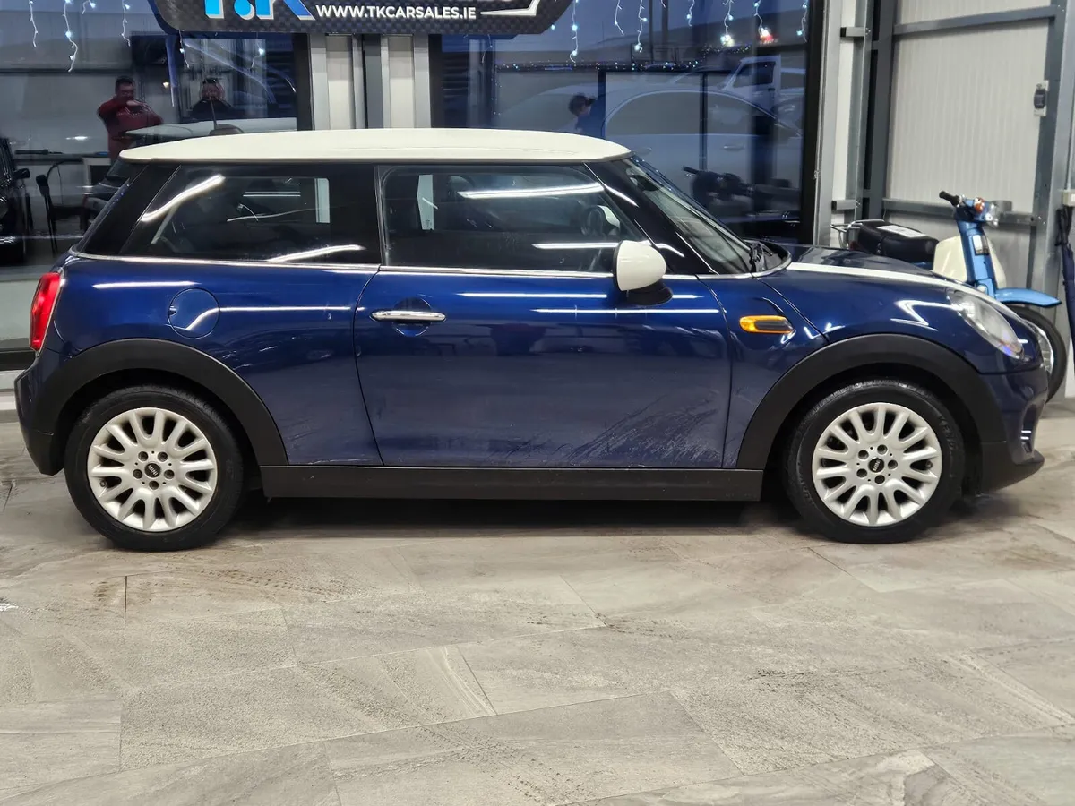 151 MINI COOPER D 1.5 DIESEL - Image 2