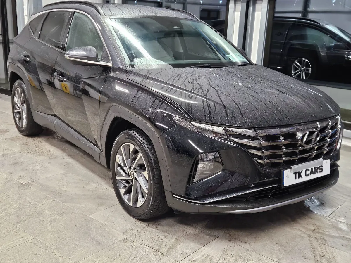 212 HYUNDAI TUCSON EXECUTIVE - Image 1