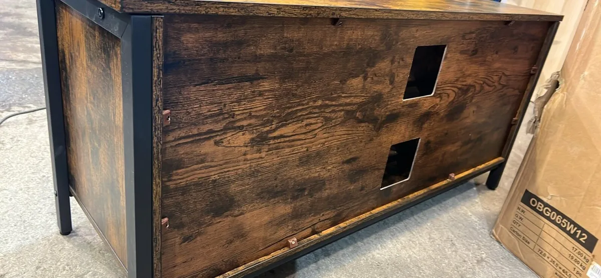 TV Stand for 50 Inches - Image 3