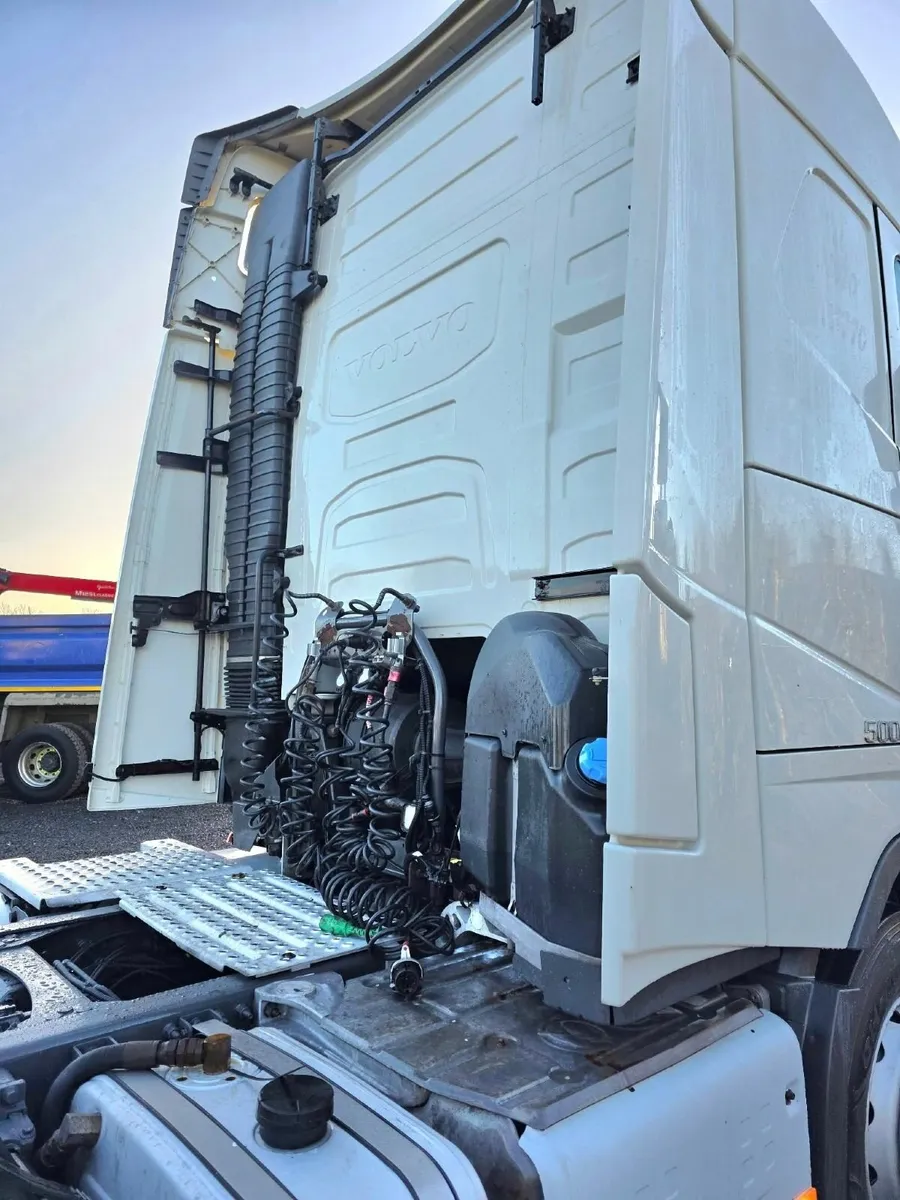 2018 Scania R450 Tag Axle - Image 2