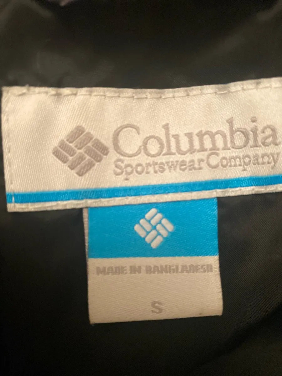 Columbia puffer jacket - Image 3